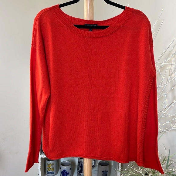 Eileen Fisher M 100% Merino Wool  beautiful deep orange. Wide ribbing at sides. - Picture 1 of 4